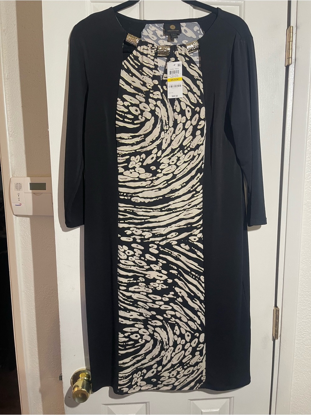 Elegant Black Long-Sleeve Dress with Cream Printed Center Panel